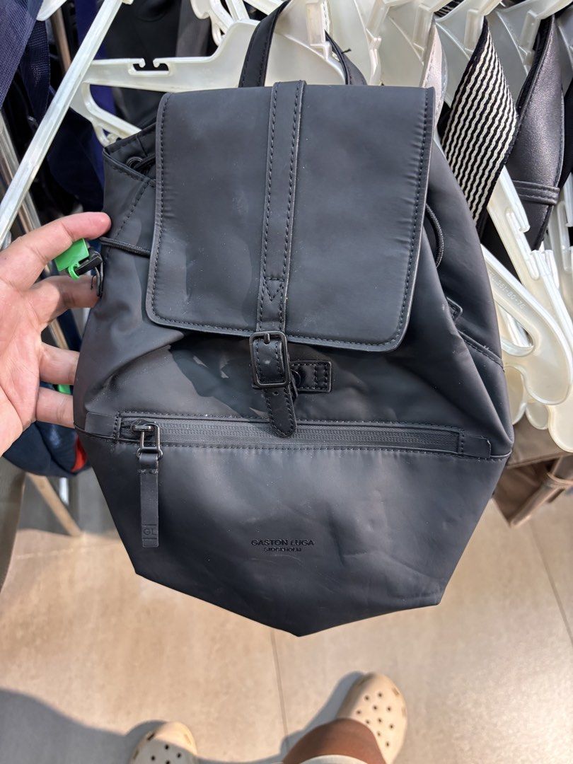Gaston Luga 2.0 Backpack (Category: Backpacks) located in Tagbilaran City. Submitted by noeeeelll (Listing ID 1467390589, Image 1). Description: In excellent condition Sign of use.