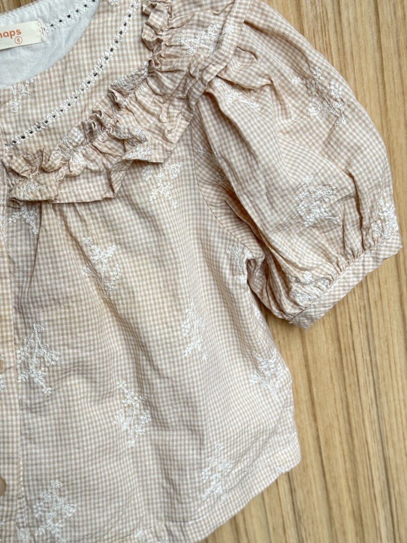 Gingersnaps Tiny Beige Gingham Embroidered Blouse Size 6 (Category: Babies & Kids Fashion) located in Antipolo. Submitted by shop__dnce (Listing ID 1467408603, Image 3). Description: .