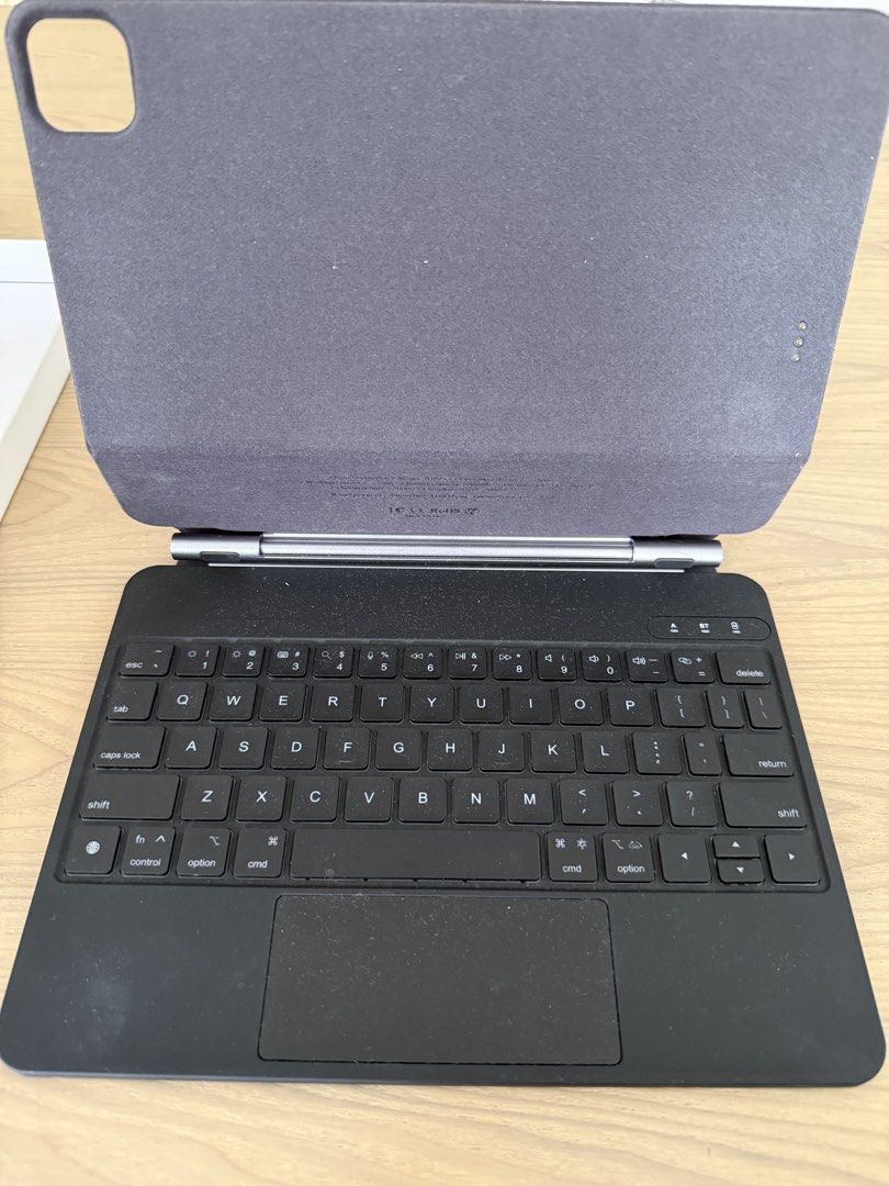 Goojodoq Wireless Keyboard Case A1890 11/10.9 inch (Category: Cases & Sleeves) located in Angeles City. Submitted by arduino-lover (Listing ID 1467464561, Image 2). Description: - Compatible with: 11-inch iPad Pro and iPad Air 4th/5th/6th Gen - Color: Sleek Black finish with premium PU leather, ABS, and aluminum alloy materials - Navigation: Built-in high-precision trackpad - Typing: Comfortable scissor-foot buttons with adjustable backlit keys -