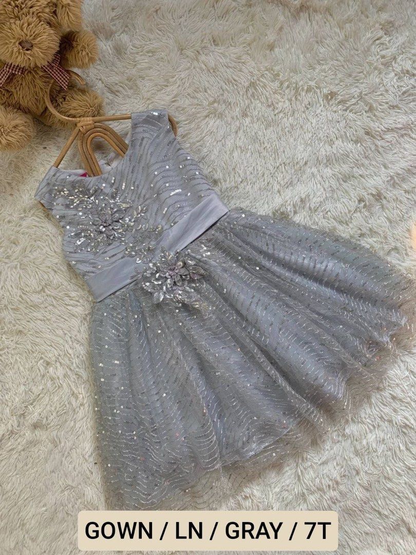 GRAY GOWN 7T (Category: Babies & Kids Fashion) located in General Santos City (Dadiangas). Submitted by happyhues_2021 (Listing ID 1467595942, Image 1). Description: .