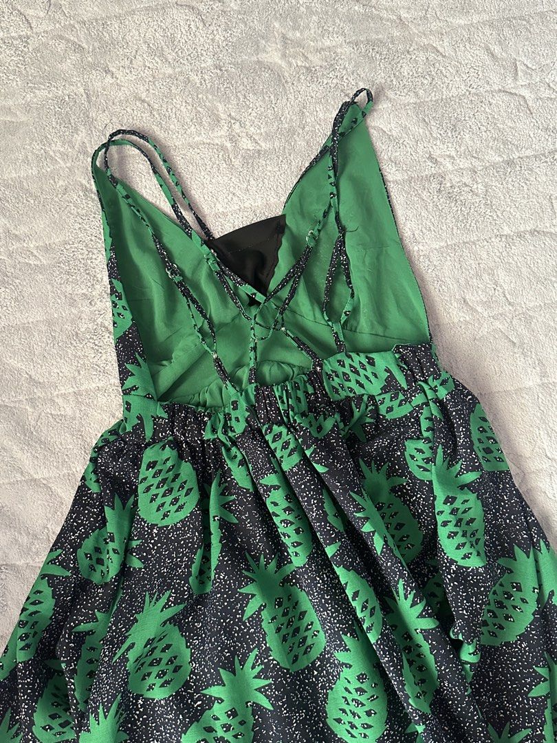 green reworked summer top | backless (Category: Sleeveless) located in Binan City. Submitted by mysticbows (Listing ID 1467385638, Image 3). Description: best fit to medium!.
