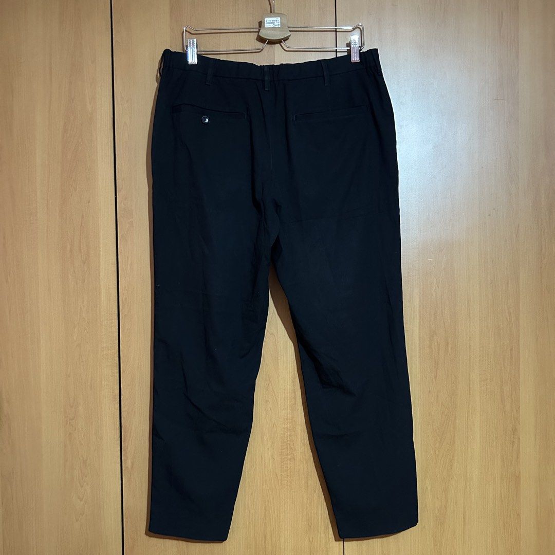 GU by Uniqlo Easy Ankle (Category: Trousers) located in Mandaluyong City. Submitted by vwonu (Listing ID 1467497502, Image 2). Description: Waist 36-38 Length 37.5.