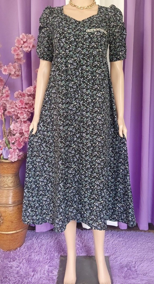GU Floral Print Front Button Dres(5/8 sleeve) (Category: Dresses) located in Basista. Submitted by purpleens_shop (Listing ID 1467404409, Image 3). Description: .