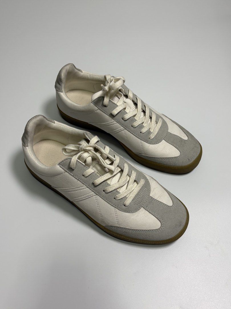 gu german trainer " gat inspired " (Category: Sneakers) located in Manila. Submitted by bigassforehead (Listing ID 1467410139, Image 2). Description: gu german trainer " gat inspired " size 9 - 9.5 us 1k only manila.