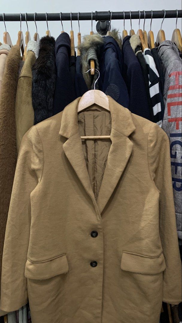GU long wool coat (Category: Coats, Jackets and Outerwear) located in Calamba. Submitted by jtrbngt97 (Listing ID 1467378610, Image 2). Description: Permission to post admin Branded stuff Good to excellent condition Please see attached photos for details Dm me (Color may very due to lighting) Location: Calamba Laguna Shipping fee is not included Disclaimer: We are not affiliated with the Official Brand Displayed nor do we sell under their cause. 