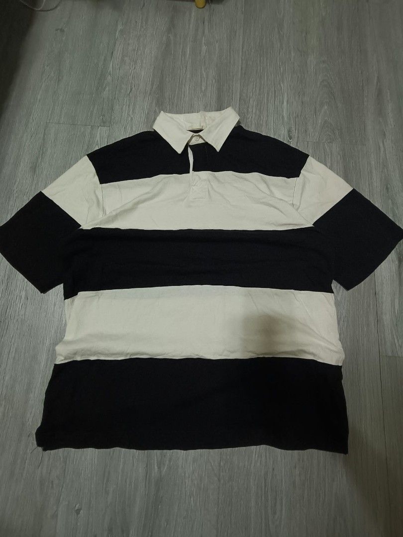 Gu rugby polo (Category: Tshirts & Polo Shirts ) located in Angeles City. Submitted by 2bee_shop (Listing ID 1467384672, Image 1). Description: Gu rugby polo shirt 23/29.5 🧷 good condition 🧷 90s vibes 🧷 need wash Mine: 350 + sf.