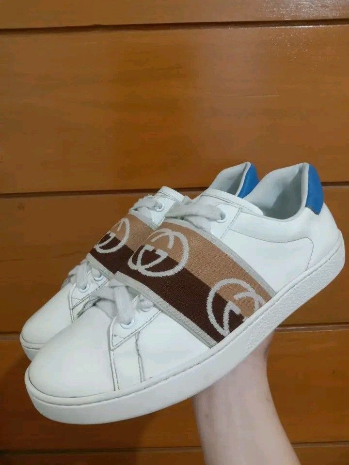 Gucci Ace Gucci Designed interlocking sneakers (Category: Sneakers) located in Koronadal. Submitted by joeannmahi28609 (Listing ID 1467435662, Image 2). Description: gucci ace Gucci design interlocking sneakers made in Italy size eur 40 for men only coded in goods condition ukay source sino bet nito pm nyo na.