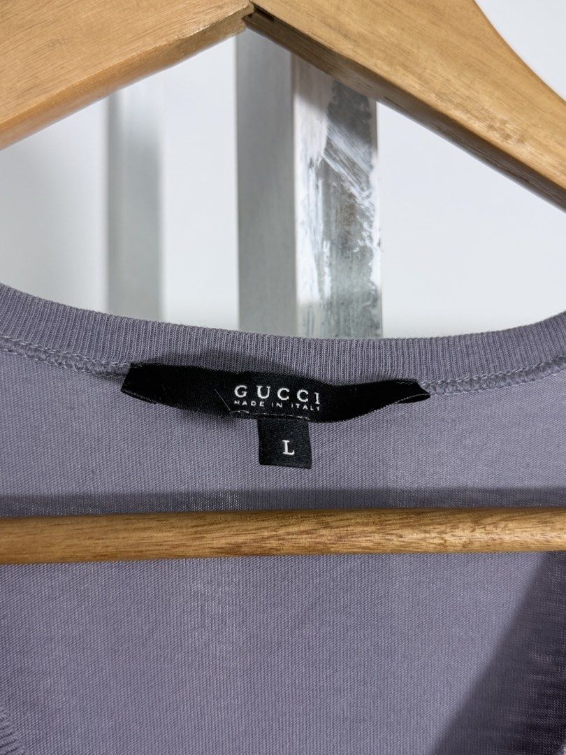 Gucci Tom Ford Tee (Category: Coats, Jackets and Outerwear) located in Baguio. Submitted by archival.store (Listing ID 1467527209, Image 2). Description: Width: 18 Length:23.5 Shoulder:16 Sleeve: 6.