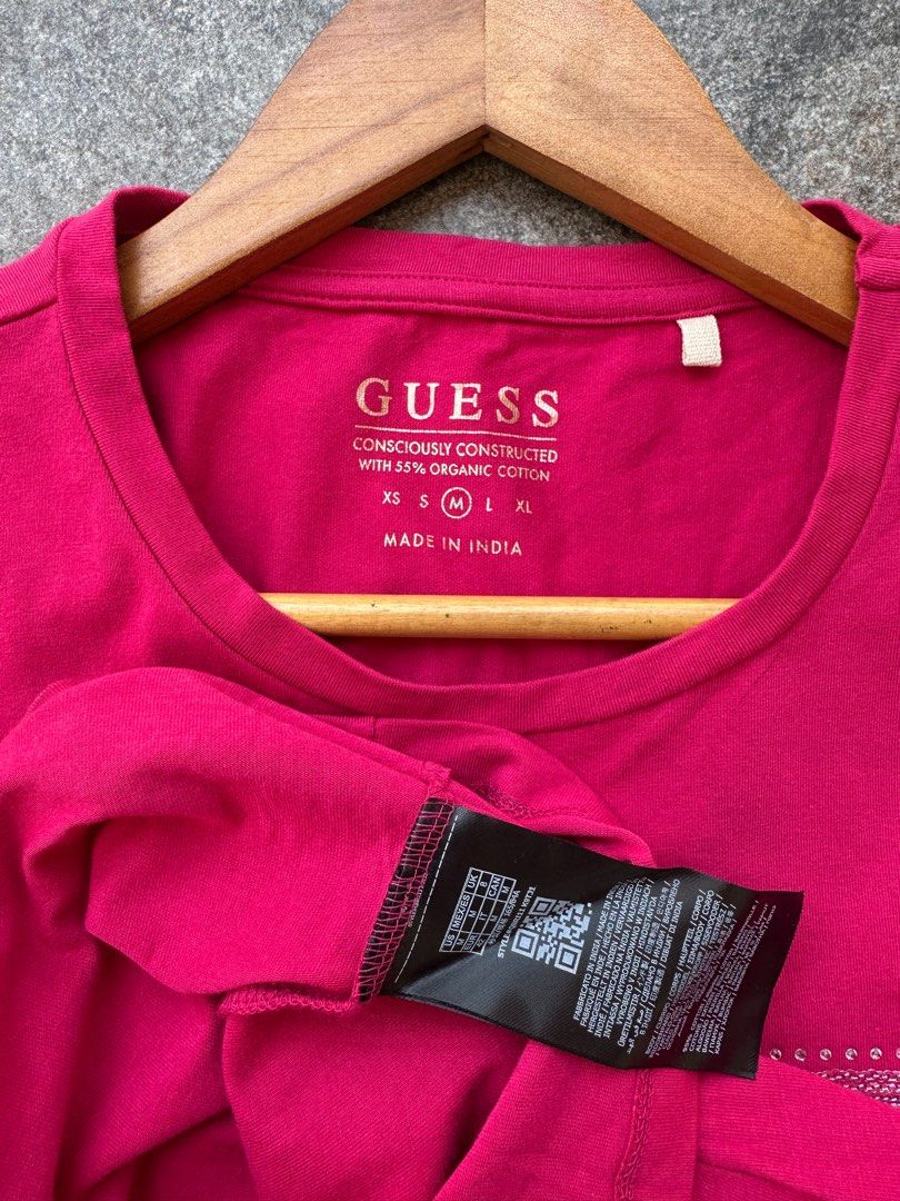 GUESS - Pin Shirt (Category: Shirts) located in Cavite. Submitted by hand.picked (Listing ID 1467483849, Image 2). Description: GUESS - Pin Shirt Size: Medium Dimension: 16.5” Width / 23.5” Length Condition: Like New.