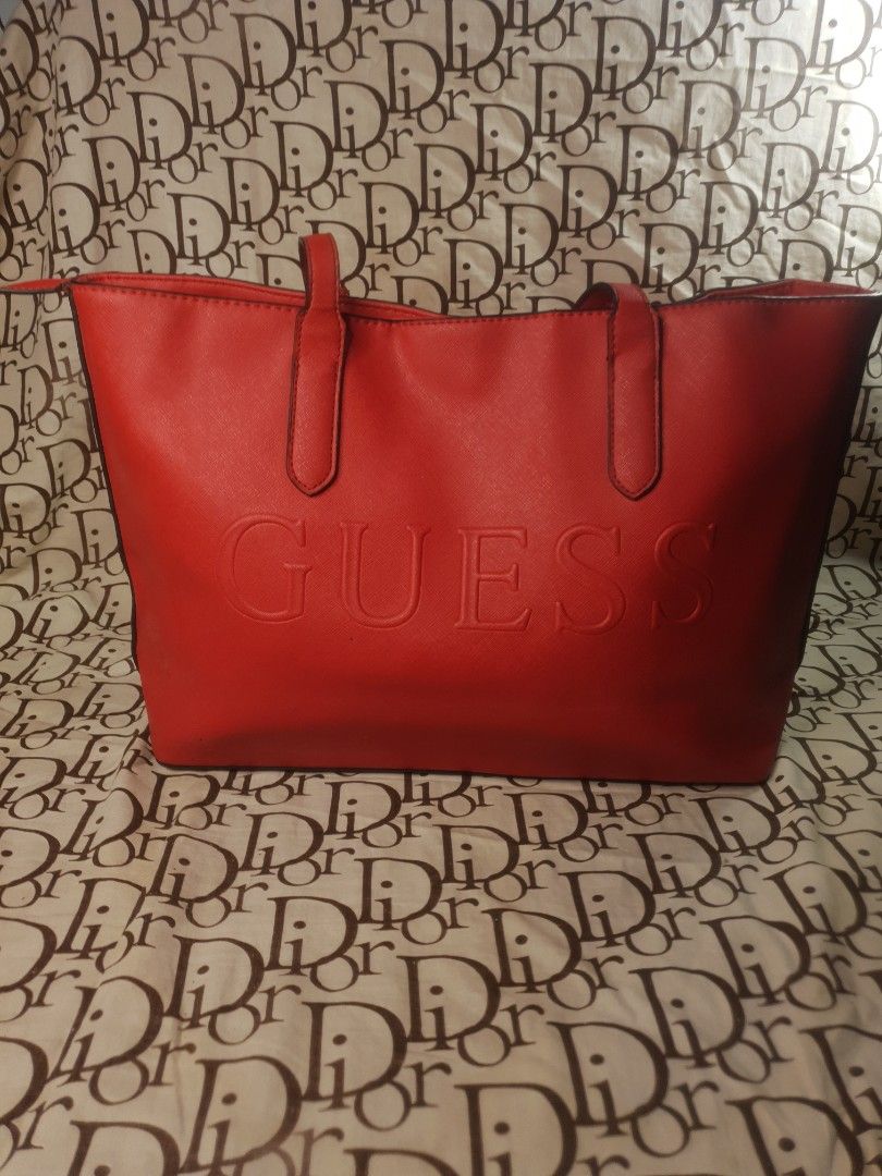 Guess Large Tote Bag (Category: Tote Bags) located in San Fernando. Submitted by retro.district. (Listing ID 1467522781, Image 1). Description: Decluttering Bags RFS: Mom needs to free up some space in her closet - Guess Large Tote bag - Condition: Excellent (Rank A) - no issue - Color Rate: 9.5/10.