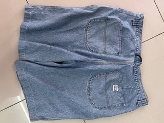 (Category: ) located in . Submitted by pingus_branded (Listing ID 1467482912, Image 1). Description: .