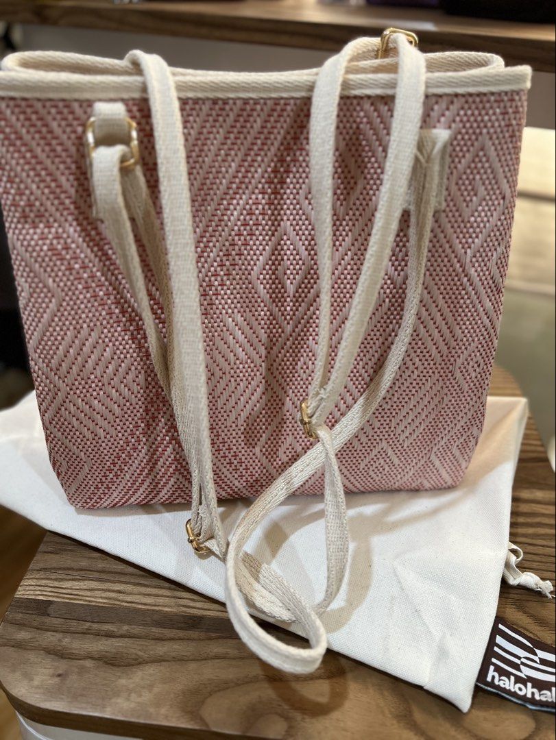 HaloHalo Trabaho Bag (Category: Tote Bags) located in Davao. Submitted by bengscloset (Listing ID 1467432355, Image 2). Description: Halo Halo Trabaho Bag in Pink and Red 📌 No rush shipping. 📦 Shipping fee c/o buyer. 📍Davao City 💌 Feel free to message me for additional photos/details. Thank you for checking out my listing! ♡.