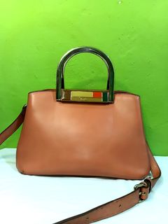 (Kategori: ) berada di . Dikirim oleh garasi.import (ID iklan 1467396610, Gambar 1). Deskripsi: .