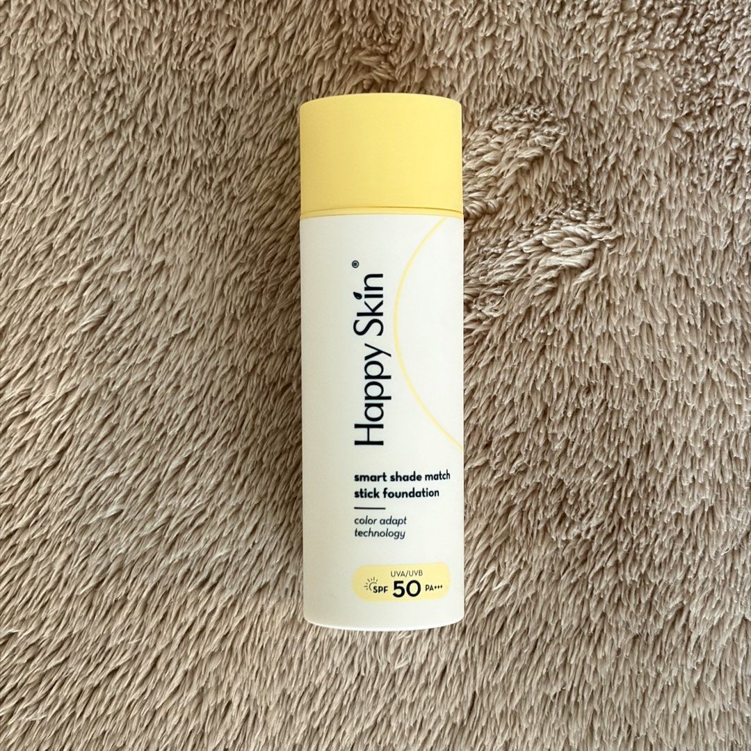 Happy Skin Smart Shade Match Stick Foundation (Category: Makeup) located in San Juan City. Submitted by _ands_ (Listing ID 1467457662, Image 1). Description: - Shade: Light Beige - See 2nd photo for amount of product remaining (product is twisted all the way down).