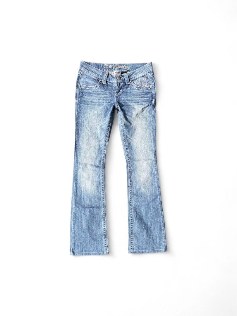 Harley Davidson Flared Low Rise Jeans (Category: Jeans) located in Davao. Submitted by wildhearts121 (Listing ID 1467465168, Image 1). Description: Tall 2 Like new No flaws.
