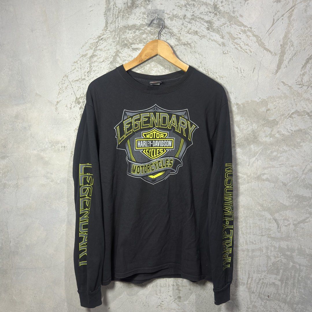 Harley Davidson long sleeve (Category: Activewear) located in Quezon, Isabela. Submitted by guzzy.archive (Listing ID 1467509969, Image 1). Description: AUTHENTIC NO ISSUE EXCELLENT CONDITION SIZE MEDIUM NOT THRIFTED BOUGHT IN PHYSICAL STORE USED ONLY TWICE MEASUREMENTS - WIDTH 20 / LENGTH 27 1,500 + SF LOC: LUZON, ISABELA.