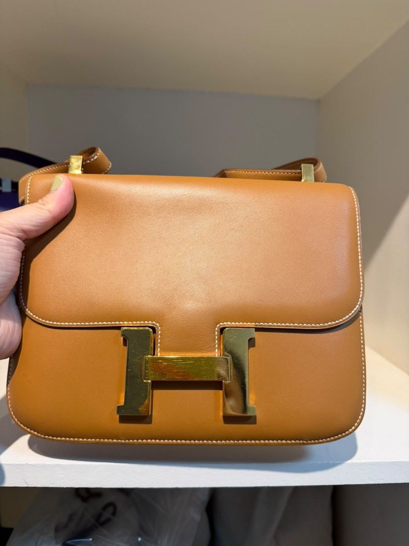 Hermes Constance 23 stamp T circle 1998 (Category: Luxury Bags & Wallets) located in Quezon City. Submitted by cheechchong (Listing ID 1467499510, Image 1). Description: Stamp T circle Constance 23 with dustbag and authentication.