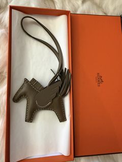 （分類：）位於 。 由 madamqq 提交（商品編號 1467453568，圖片 1）。簡介： 。
