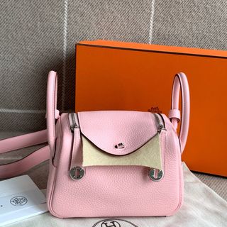 （分類：）位於 。 由 eluse_luxury 提交（商品編號 1467420713，圖片 1）。簡介： 。
