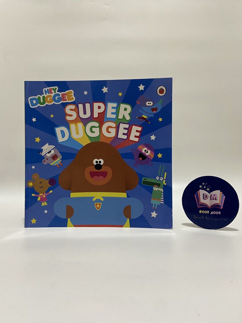 Hey Duggee Super Duggee (Category: Children's Books) located in Caloocan City. Submitted by dmbooknook (Listing ID 1467524207, Image 1). Description: - EUC, minimal creases on spine/corner - Large Paperback | Full color illustrations ✨ 𝙒𝙝𝙮 𝙠𝙞𝙙𝙨 𝙡𝙤𝙫𝙚 𝙞𝙩: ✅ 𝘽𝙧𝙞𝙜𝙝𝙩, 𝙘𝙤𝙡𝙤𝙧𝙛𝙪𝙡 𝙞𝙡𝙡𝙪𝙨𝙩𝙧𝙖𝙩𝙞𝙤𝙣𝙨 - 𝙨𝙩𝙧𝙖𝙞𝙜𝙝𝙩 𝙛𝙧𝙤𝙢 𝙩𝙝𝙚 𝘾𝘽𝙚𝙚𝙗𝙞𝙚𝙨 𝙨𝙝𝙤𝙬! ✅ 𝙎𝙝𝙤𝙧𝙩, 𝙨𝙞𝙢𝙥𝙡𝙚 𝙨𝙩𝙤𝙧𝙞𝙚𝙨 - 𝙥𝙚𝙧𝙛𝙚𝙘𝙩 𝙛