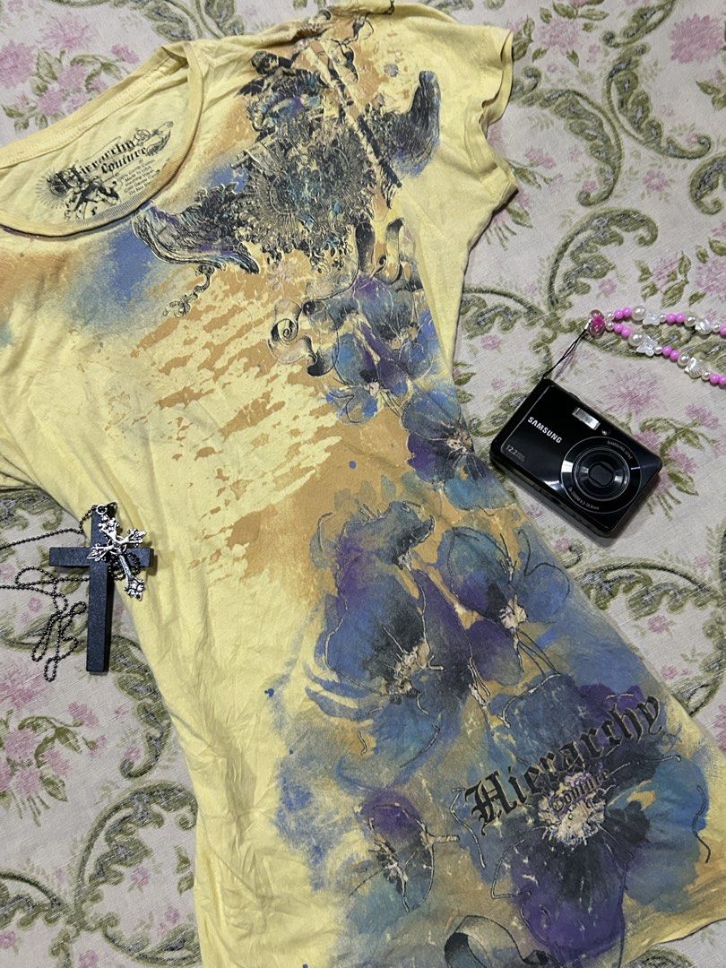 Hierarchy Couture Top (Category: Shirts) located in Davao. Submitted by k_velourrr (Listing ID 1467527672, Image 2). Description: M (Width 15“ | Length 26”) .