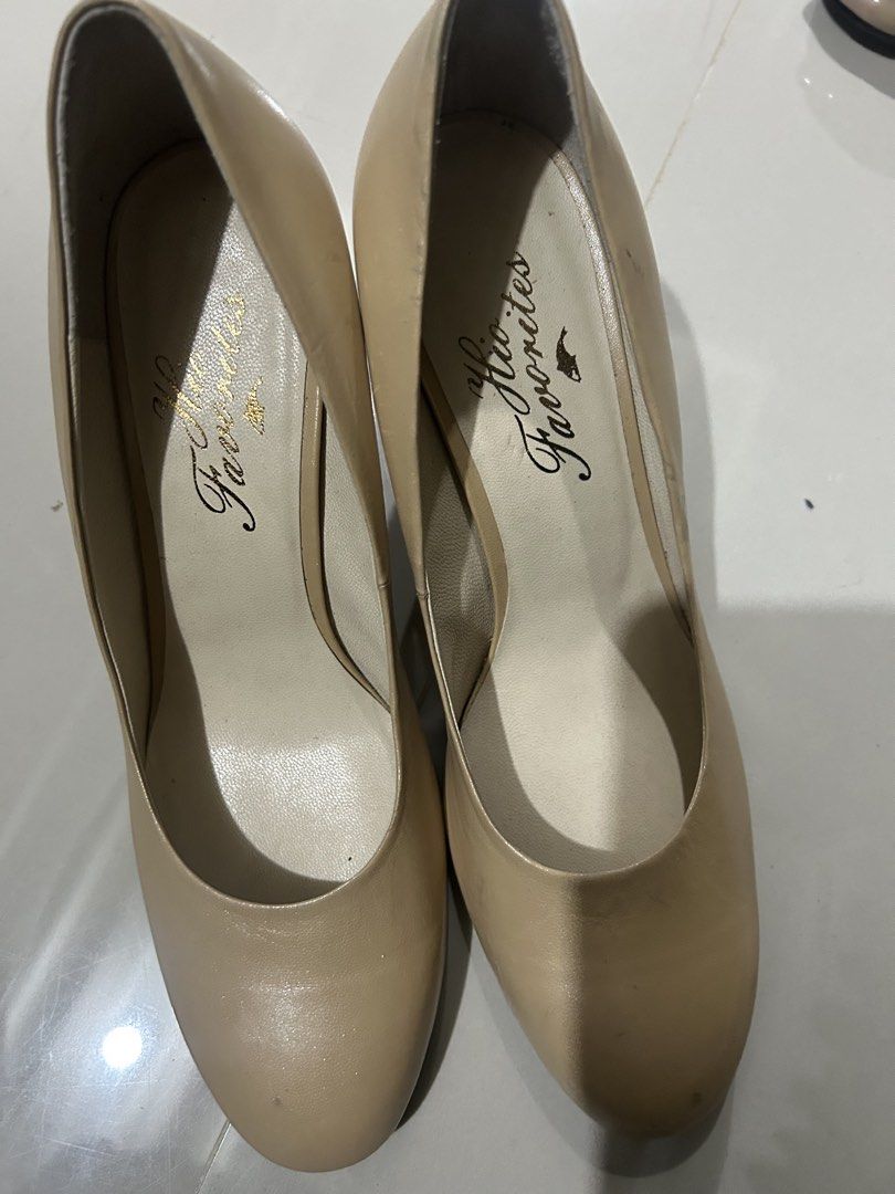 Hio favorites (Category: Heels) located in Cavite. Submitted by cecitrifthshop (Listing ID 1467472893, Image 1). Description: a pair of classic beige high-heel pumps with gold script branding on the insole. Hio favorites size 37 made in tokyo.