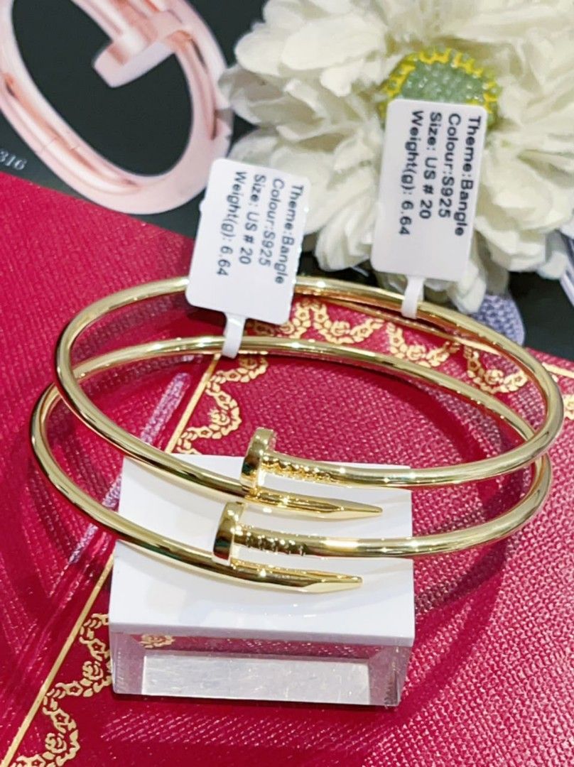 HK setting S925 silver nail bangle (Category: Bracelets) located in Manila. Submitted by bhelgoldseller2ndaccount (Listing ID 1467532147, Image 2). Description: HK setting S925 Silver 950/g Brandnew Pm me for other details.