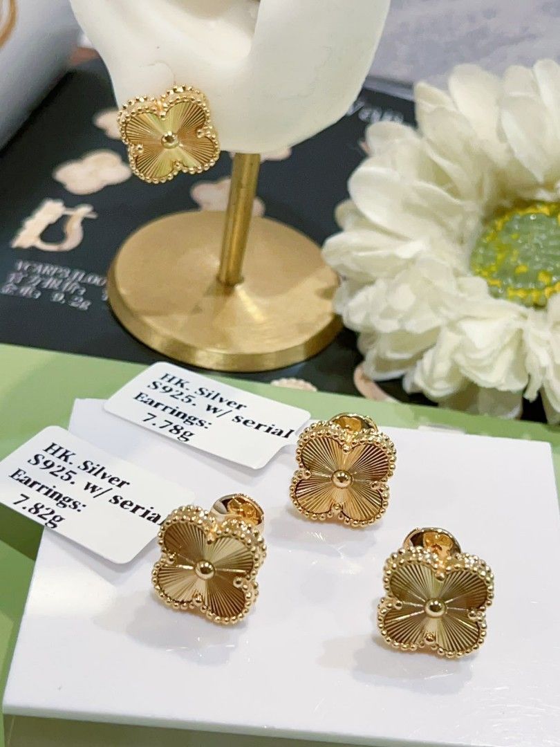 HK SETTING S925 Silver Vca Alhambra earrings (Category: Earrings) located in Manila. Submitted by bhelgoldseller2ndaccount (Listing ID 1467522011, Image 2). Description: HK setting S925 silver Brandnew 900/g Pm me for other details.