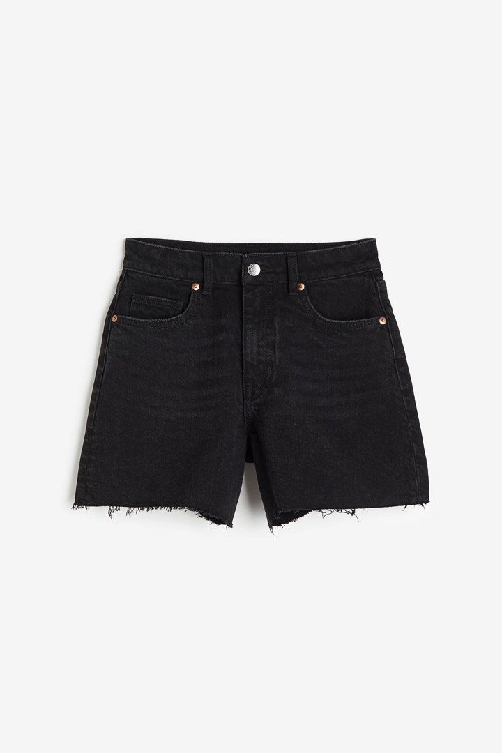 H&M Black Denim Shorts (Category: Shorts) located in Manila. Submitted by katrinakatee (Listing ID 1467499114, Image 1). Description: - Brand: H&M - Color: Black denim - Fit: High-waisted with button and zipper fly - Details: Raw hem fringe at legs, standard 5-pocket styling, and tan leather patch on back waistband - Condition: Great staple piece, easy to style with tees, tanks, and sneakers.