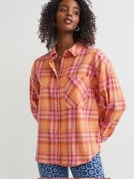 H&M checked oversize wide shirt (Category: Longsleeves) located in Cordova. Submitted by thedecluterrer (Listing ID 1467515203, Image 1). Description: .