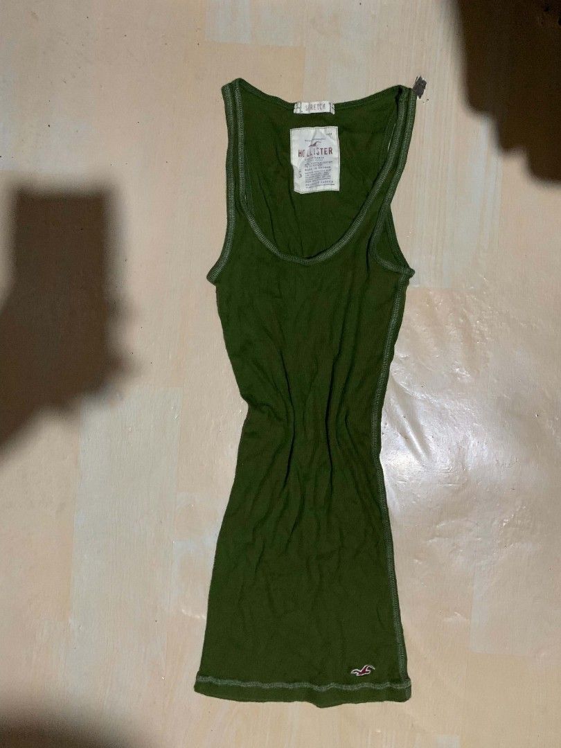 HOLLISTER (Category: Others Tops) located in Polangui. Submitted by laurgarments (Listing ID 1467515024, Image 1). Description: SIZE SMALL ON TAG NEED WASH ONLY(NO ISSUES) 249+SF ALBAY POLANGUI 📍.