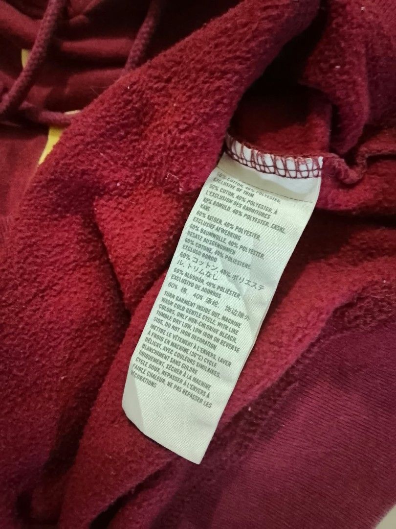 Hollister California (Category: Activewear) located in New Washington. Submitted by kodak_ice (Listing ID 1467471217, Image 2). Description: .