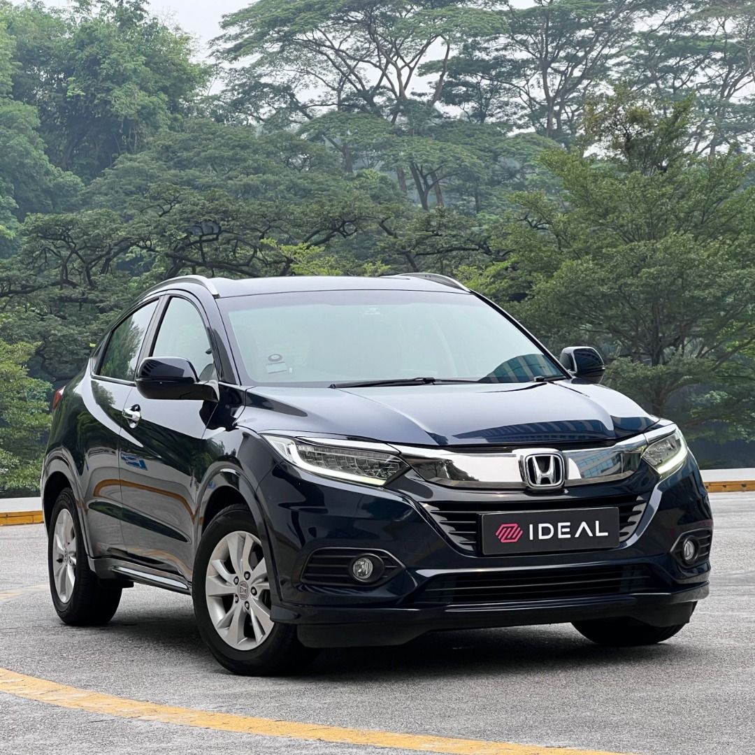 Honda HR-V 1.5 LX (A) (Category: Used Cars) located in Singapore. Submitted by idealauto (Listing ID 1467537805, Image 1). Description: Features 1.5L reliable Earth Dreams DOHC engine, 128bhp, CVT trans, ABS, airbags, TRC/cruise control, keyless entry/start/stop, auto HID headlight, econ mode. Accessories Sports rims, leather seats, factory fitted audio system with reverse camera and sensors, retractable side mirrors, front/rear recording cameras