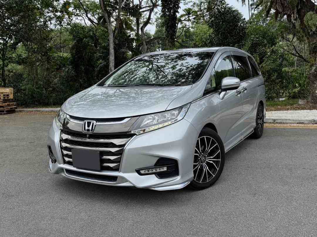 (Category: ) located in . Submitted by carousell_certified_partners (Listing ID 1467533101, Image 1). Description: .