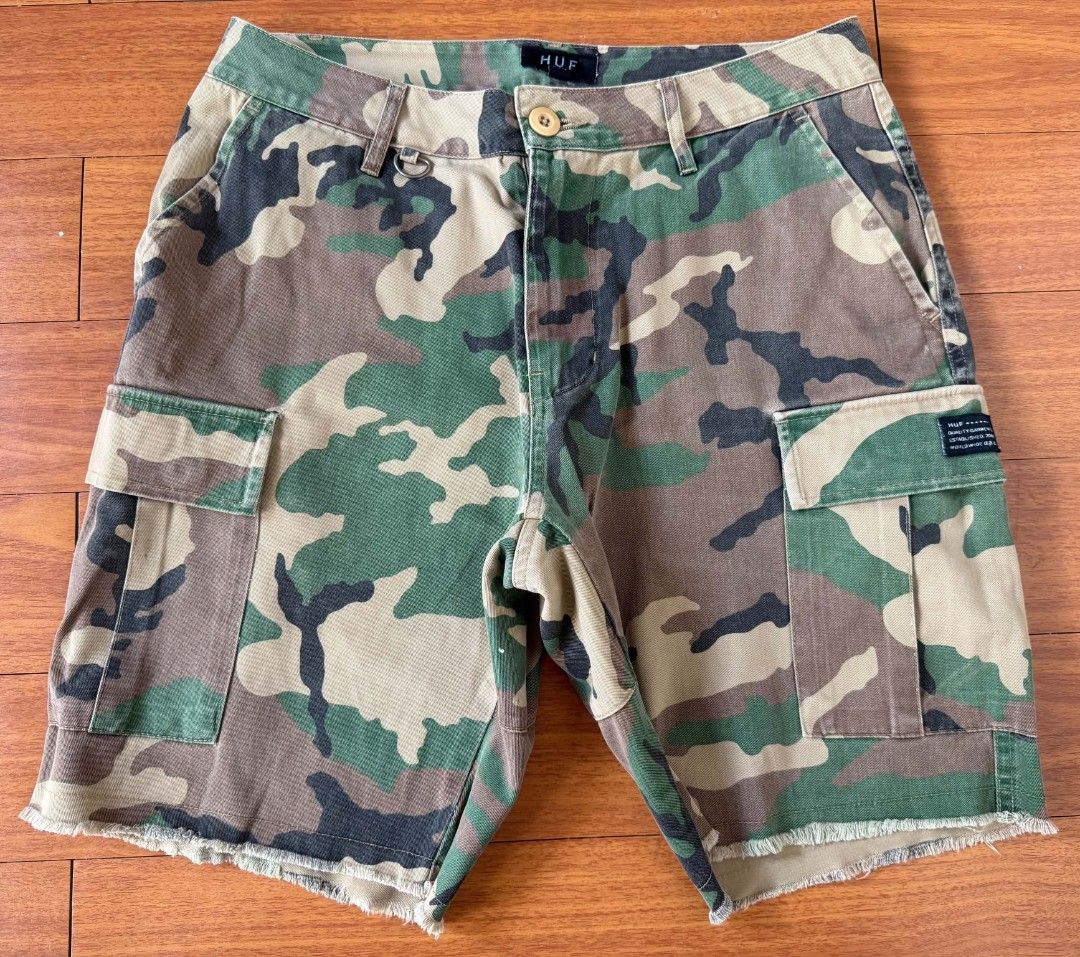 HUF Camo Shorts (Category: Shorts) located in Paranaque City. Submitted by prettyboy26 (Listing ID 1467432406, Image 1). Description: HUF Camo Shorts Woodland camo colorway Size S/30 on tag but fits up to size 32 Please check photos for dimensions In good condition Strictly no return no exchange Lalamove shipping only.