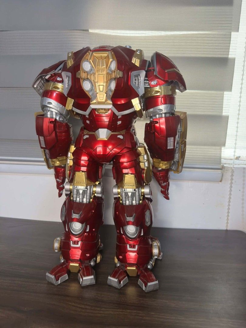 Hulkbuster 1/7 Scale | Read Description First (Category: Figurines & Statues) located in Quezon City. Submitted by jimtoys2 (Listing ID 1467405236, Image 2). Description: Hulkbuster 1/7 Scale (see last picture for measurement) Fondjoy (siguro?) Price - 3500 (fixed, will ignore asking for lower price) As is | WYSIWYG ❗NOTE❗ Missing na ung sa Head and ung sa left ng chest part Missing din ung ibang red sa may fingers nya Working ung lights nya mali