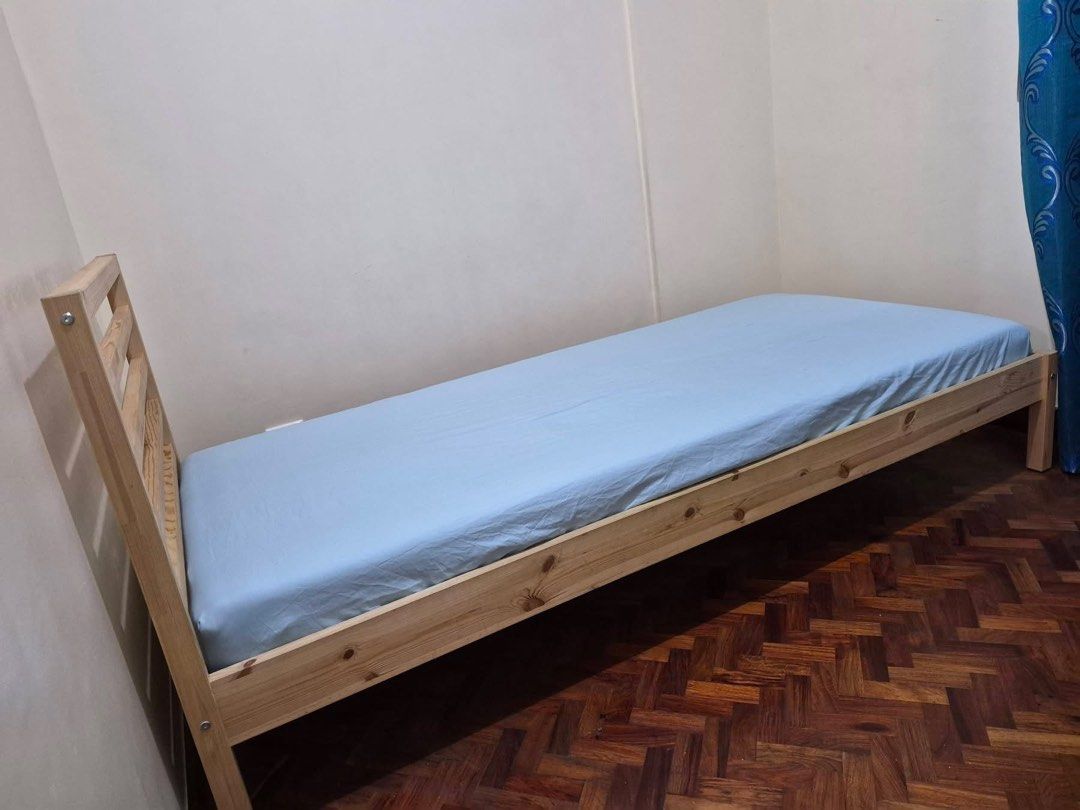 IKEA TARVA Single Bed Frame and IKEA VADSÖ Single Spring Mattress (Category: Bed Frames & Mattresses) located in Antipolo. Submitted by onionthings (Listing ID 1467415766, Image 2). Description: IKEA Single BEDFRAME AND Mattress Were moving out po kaya benta na po namin. -No issue po ang Bedframe-GOOD AS NEW -May kaunting stain lang po ang Bed 1year old palang po With free Bedsheet 1pc P6,000 all in - Negotiable You can see the original price at 