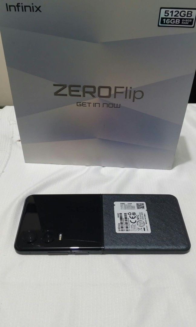 Infinix ZERO Flip 5G (Category: Android Others) located in Manila. Submitted by aromasyndicate (Listing ID 1467551694, Image 2). Description: Hello I'm selling wife's Infinix Zero flip 5G Look and feels like new. RFS: Meron new phone Slightly Negotiable for sure buyers only. Can do LBC shipping and meetup thank you!.
