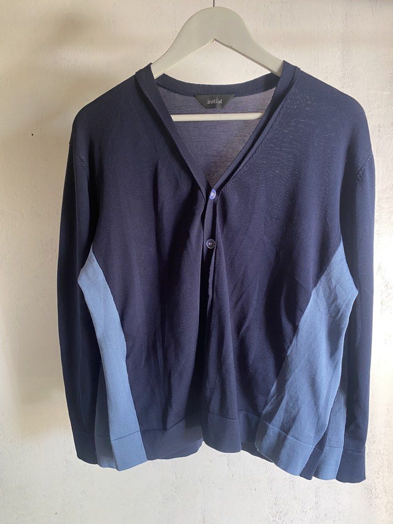 Initial - Two Tone Cardigan (Category: Tshirts & Polo Shirts ) located in Puerto Princesa. Submitted by something___. (Listing ID 1467417860, Image 2). Description: Initial - Two Tone Cardigan Tagged Size: Medium Length: 25.5 Width: 22.5 Condition: Excellent Color rate: 9 Flaws: Lightly used .