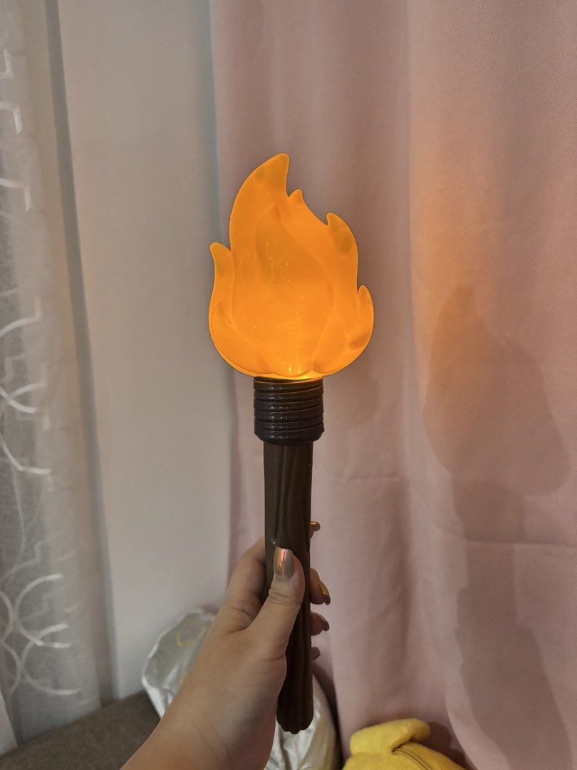 Interactive Flame Torch Toy with Light and Sound Effects (Category: Kids Toys) located in Mexico. Submitted by 3everything (Listing ID 1467569378, Image 2). Description: - Japanese interactive torch toy with lights and sound effects - Can be displayed upright using the included rock stand - Perfect novelty item or unique room decor - Powered by standard AA batteries - Comes with original box Location Pampanga .