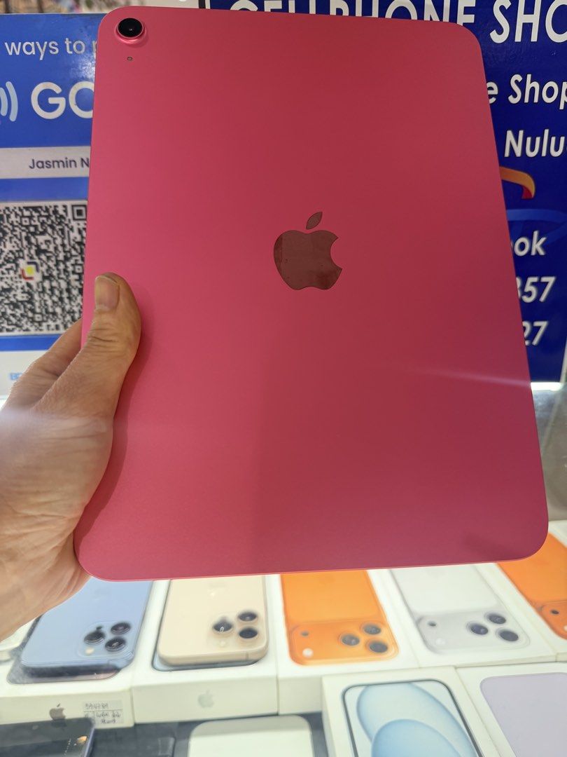 ipad 11th gen 128gb good as new (Category: iPad) located in Manila. Submitted by nuludjasmi59028 (Listing ID 1467423751, Image 3). Description: ipad 11th gen 128gb Good as new 100% battery health No issue no dents.