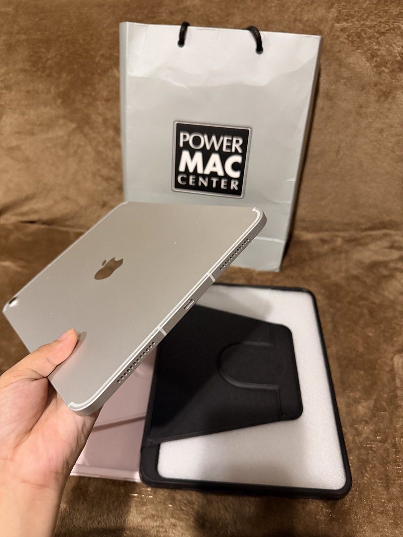 Ipad A16 256gb with cellular (Category: iPad) located in Manila. Submitted by fn75fzggyk35650 (Listing ID 1467595675, Image 3). Description: Hello! iPad A16 256GB Wifi & Cellular - 100%BH/1Cc - With Cellular Data (esim) - 256GB - Working Finger Print - Included Case - Charger - No Box - No issues or Dents rfs: funds Location: Antipolo city.