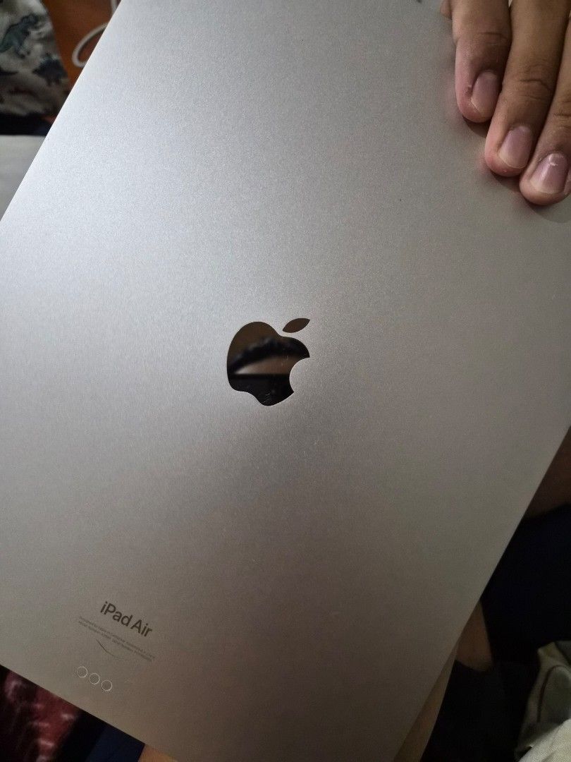 IPAD AIR M2 13' FIXED PRICE (Category: iPad) located in Manila. Submitted by candlecloudsp (Listing ID 1467466218, Image 3). Description: IPAD AIR STARLIGHT WITH CORD 90% BATTERY HEALTH FIXED PRICE NO ISSUE FIXED PRICE NO ISSUE FIXED PRICE.