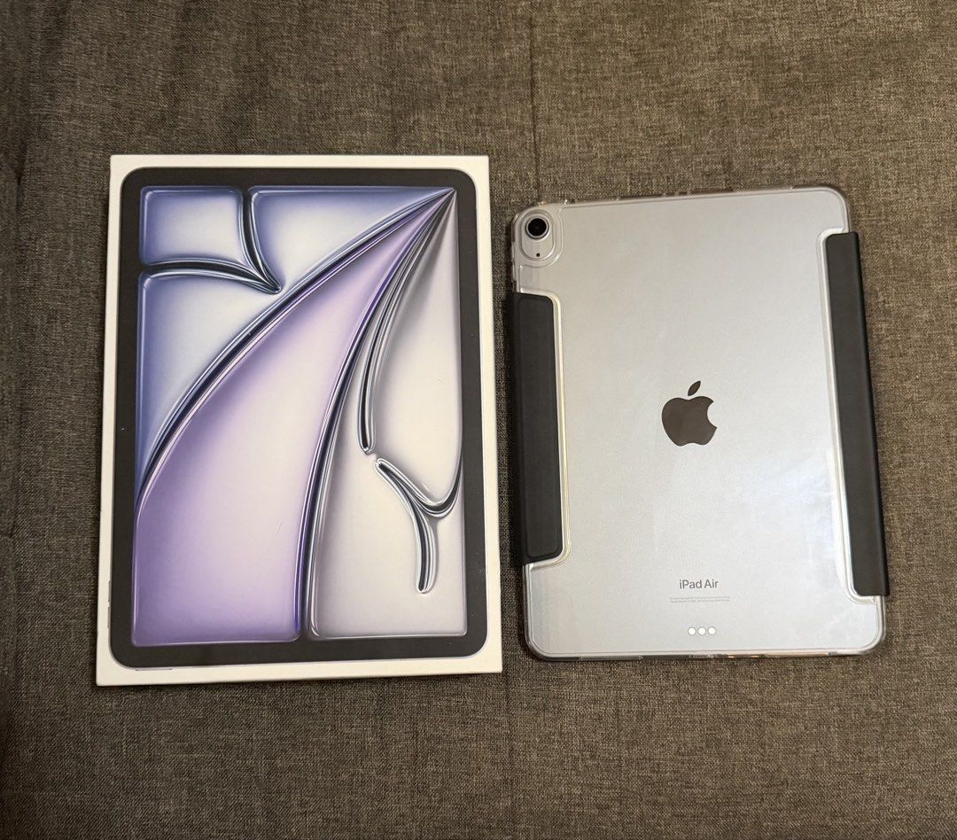 iPad Air M2 Space Gray 256gb (Category: iPad) located in Manila. Submitted by chrstph (Listing ID 1467577689, Image 2). Description: For Sale: iPad Air M2 11-inch 256gb Battery health: 97%. No issue. No dents nor scratches. In very good condition. Check all you want upon meet up Inclusions: -Complete with ORIG box -ORIG and UNUSED power adapter -ORIG and UNUSED USB-C Cord -free case -tempered glass installed Meetups preferably in North Caloocan o