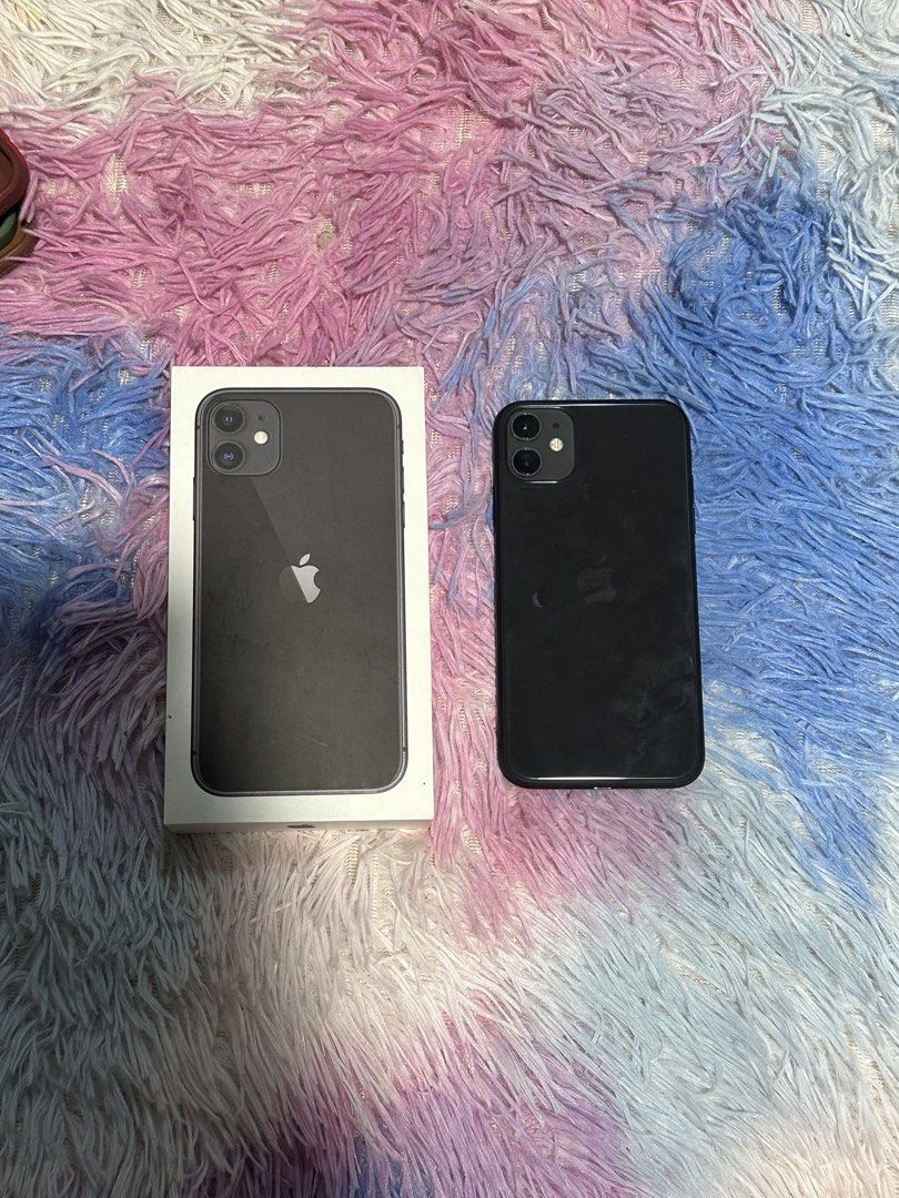 iPhone 11 128gb Black with Orginal Box (Category: iPhone 11 Series) located in Manila. Submitted by chealszestt (Listing ID 1467528831, Image 1). Description: iPhone 11 Black For Sale - 128GB -ZP/A NTC - 81% Battery Health (Original) - All Original & Working - Any Sim - No Internal Issue - No Replace/Repair History - Unit, Original Box, 2 Cases, Cord, Tempered. - Minimal Scratch, Dent, Paint Chip - 3utools Provided 10,490 Can do Meet up around: �
