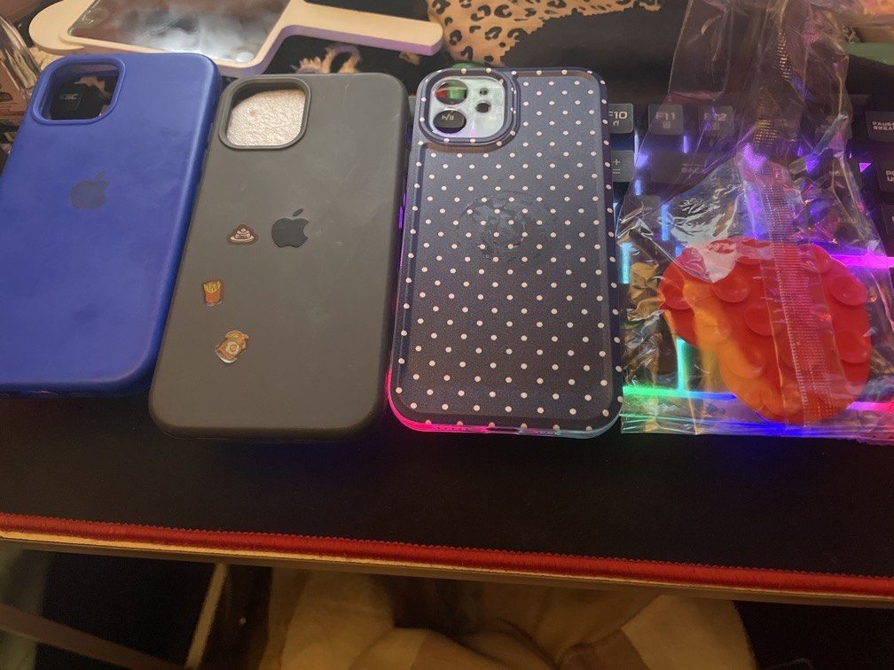 iphone 12 (Category: Cases & Sleeves) located in Quezon City. Submitted by kayseeeee (Listing ID 1467542287, Image 1). Description: .