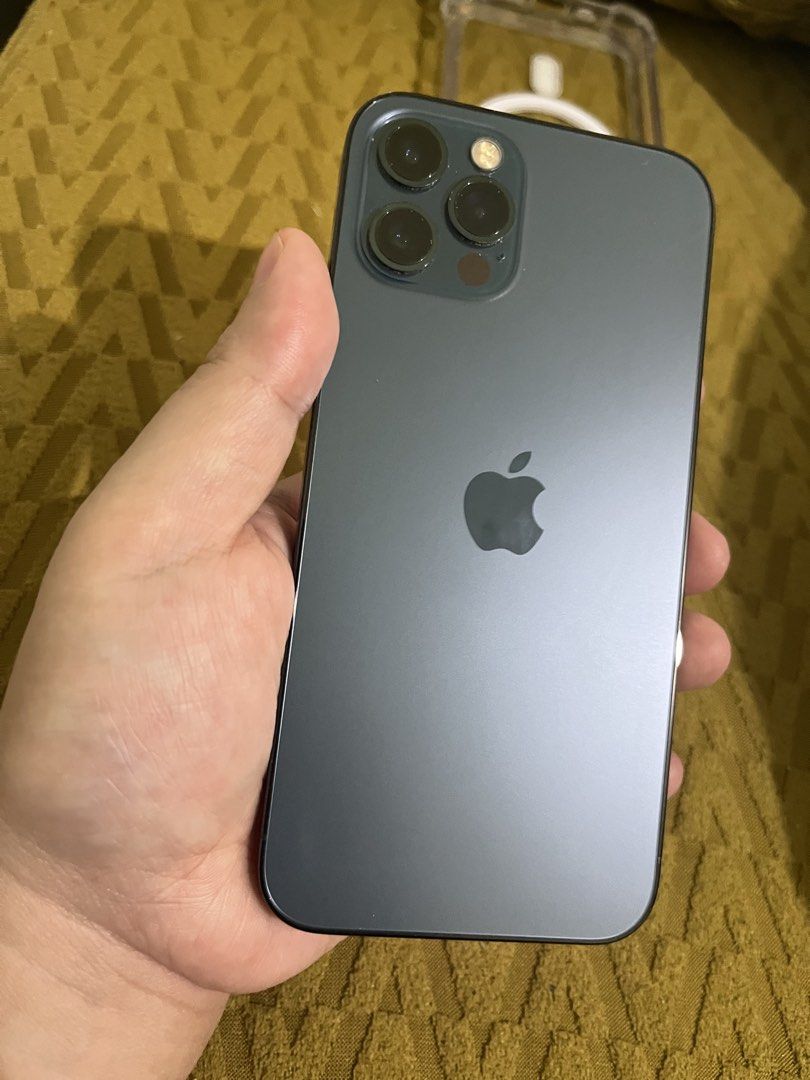 Iphone 12 Pro 128gb (Category: iPhone 12 Series) located in Caloocan City. Submitted by meg_ssaem (Listing ID 1467421734, Image 3). Description: .