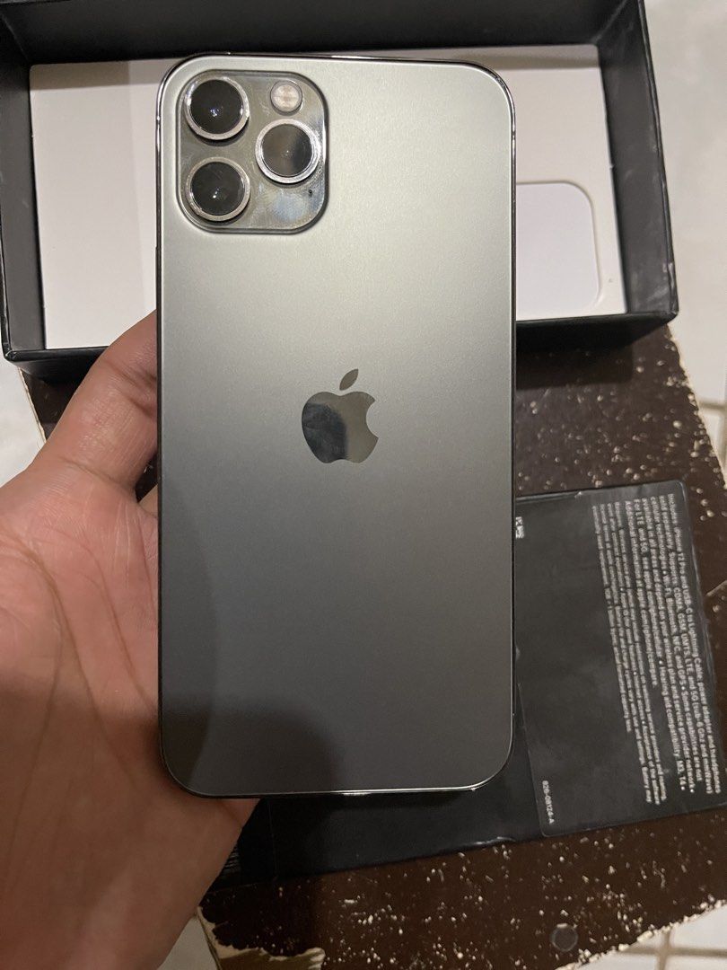 iphone 12 pro 128gb (Category: iPhone 12 Series) located in Manila. Submitted by silentphoenix.e00c40 (Listing ID 1467524551, Image 2). Description: for sale ! iphone 12 pro 128gb truetone working face id working anysim nyc approved 100bh(boosted) Inclusion unit/box/case,charger.
