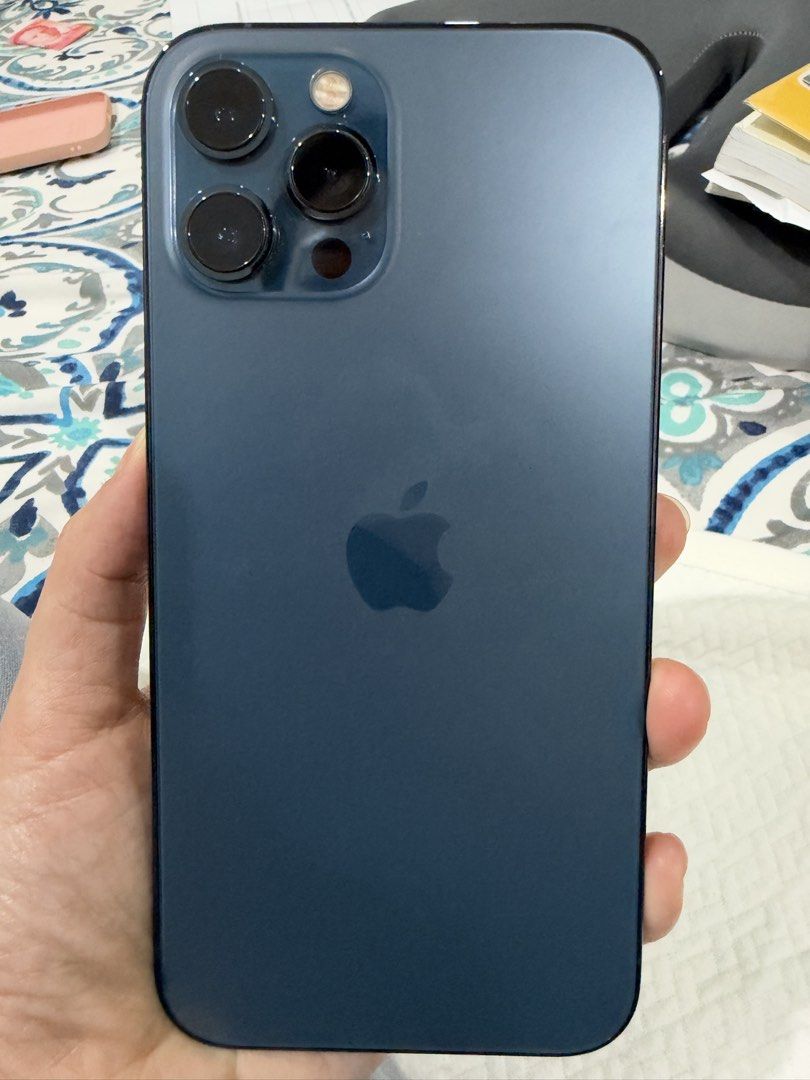Iphone 12 pro max 256gb (Category: iPhone 12 Series) located in Quezon City. Submitted by nix0168 (Listing ID 1467501603, Image 3). Description: Iphone 12 pro max 256gb *No lowballers please* No issues No dents or scratches Never been repaired. Battery health 77% No box. Will include charging brick and cable.