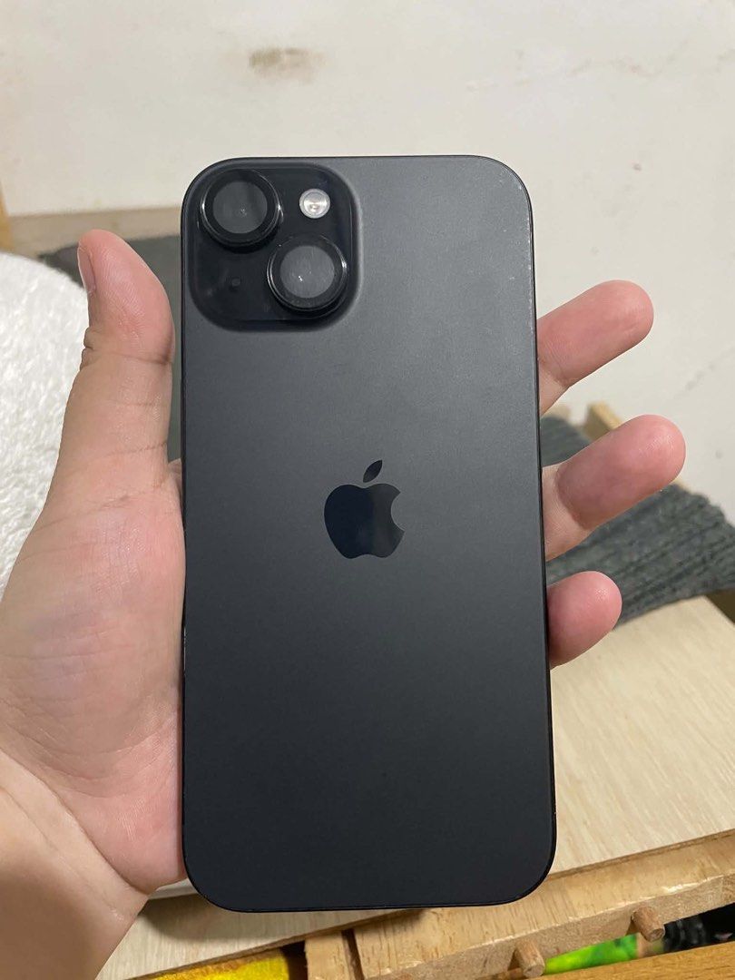 iPhone 15 128gb underwarranty (Category: iPhone 15 Series) located in Guiguinto. Submitted by akiiiii016 (Listing ID 1467472196, Image 1). Description: iPhone 15 128gb -ZP/A variant (powermac purchased) -Under warranty til October 26, 2026 -88% Battery Health (orig bh) -473 cycle -Openline -No carrier lock -Unli reset, unli check -minimal scratches and paintchips due to casing normal sa 2nd hand and black color Unit, Cases, Orig cord nasa provinc